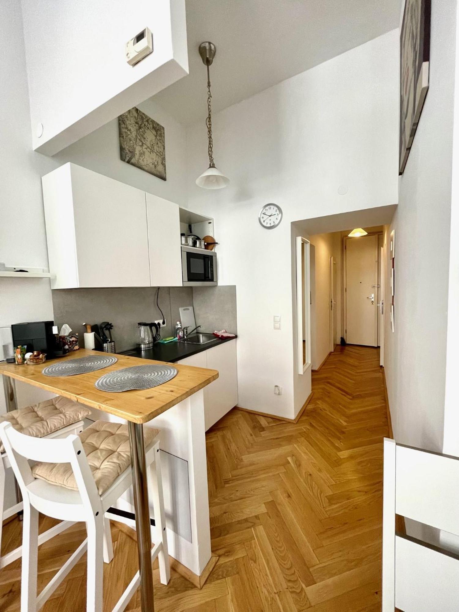 Ferienwohnung Centra And Simple To Reach Wien Exterior foto